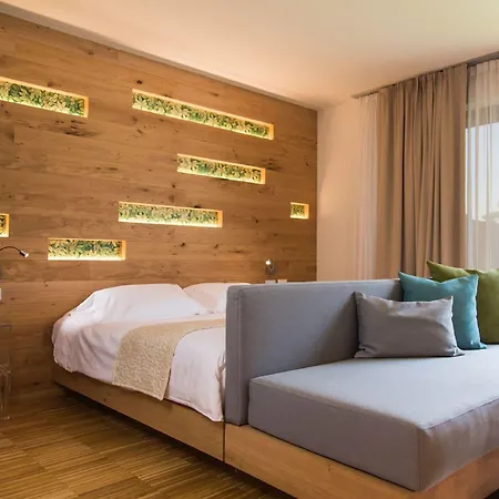 Hotel Astoria 4*