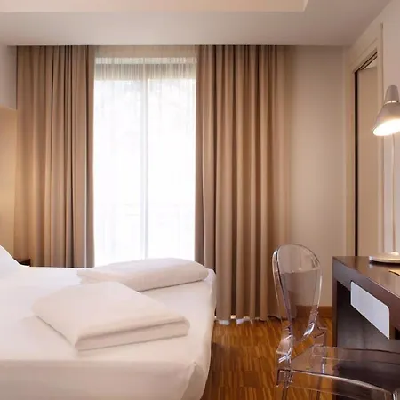 Hotel Astoria Riva del Garda
